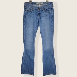 [Abercrombie] Vintage Wash Mom Jeans - (Size 4L)